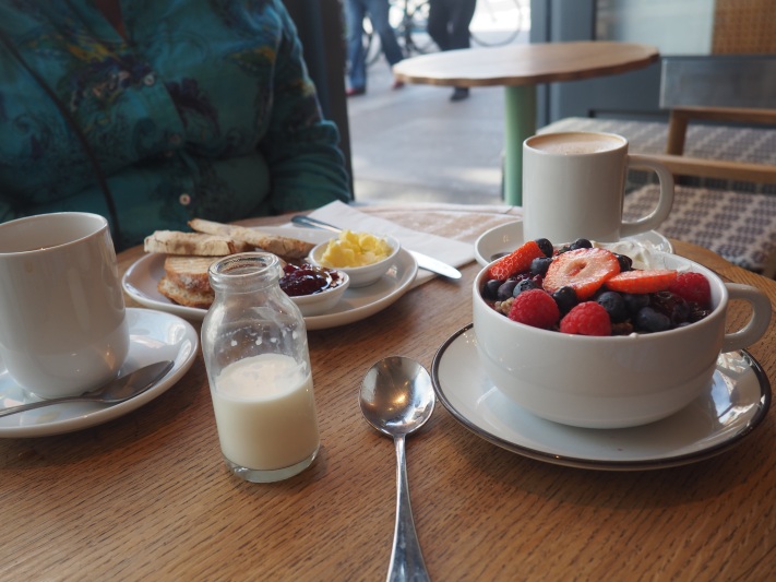 Brunch in Covent Garden, Peyton and Byrne,  fruit and yoghurt